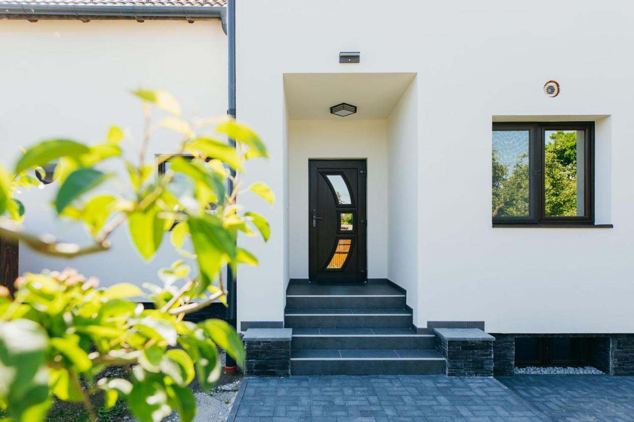 The Home Sweet Home Studio Apartment Gheorgheni  Dış mekan fotoğraf